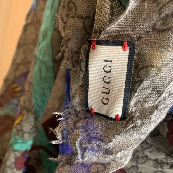 💥🔥💥🔥Gucci bird printed foulard scarf. - Picture 5 of 5